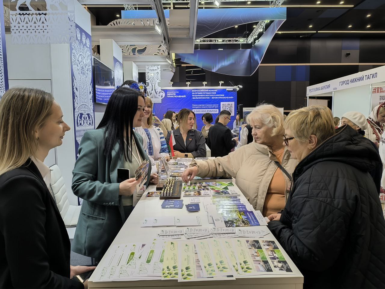 Туристический информационный центр Воложинского района принимает участие в выставке «Интурмаркет-2025. Зима»